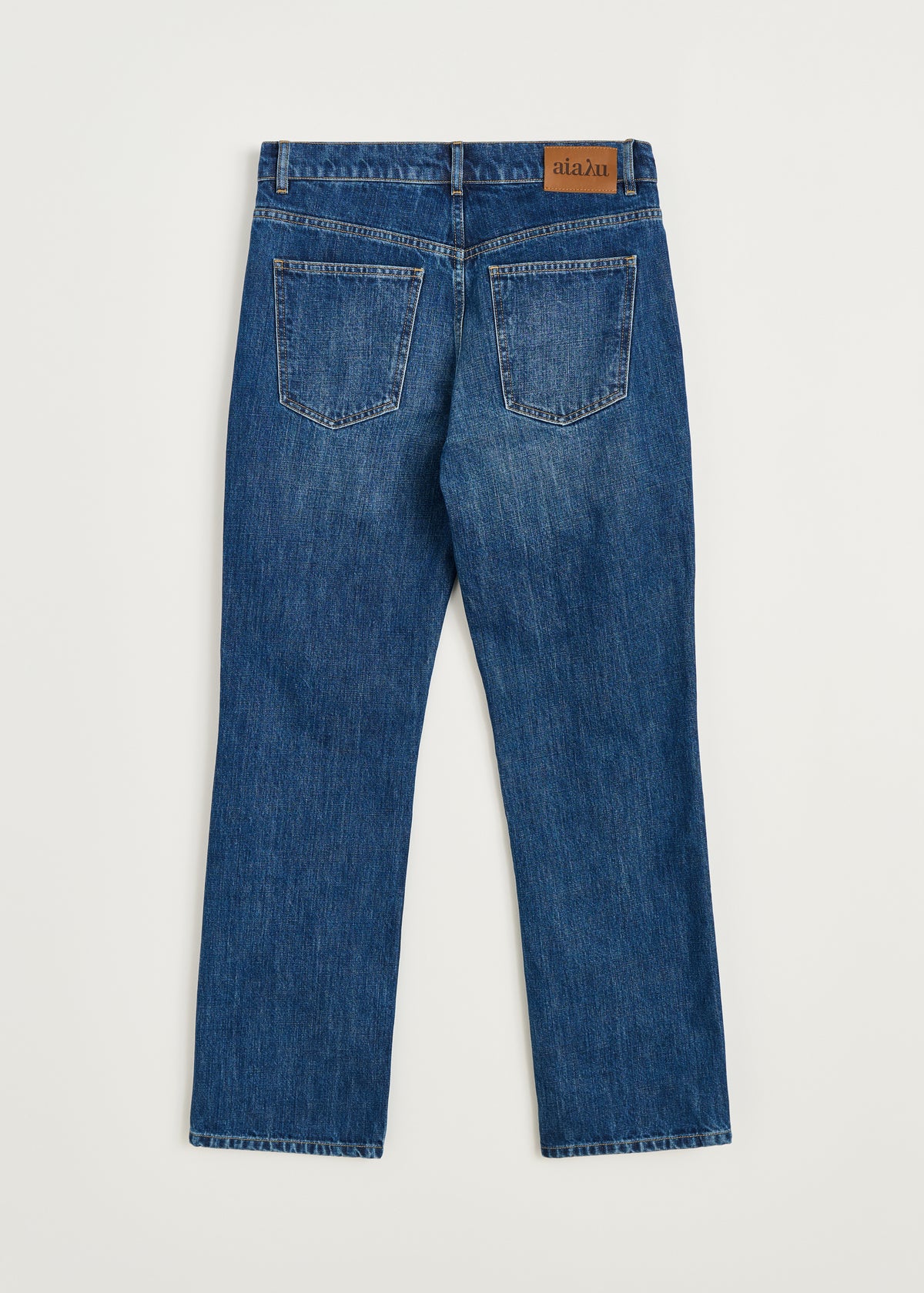 Cooper highwaist straight jeans | Worn blue Jeans aiayu