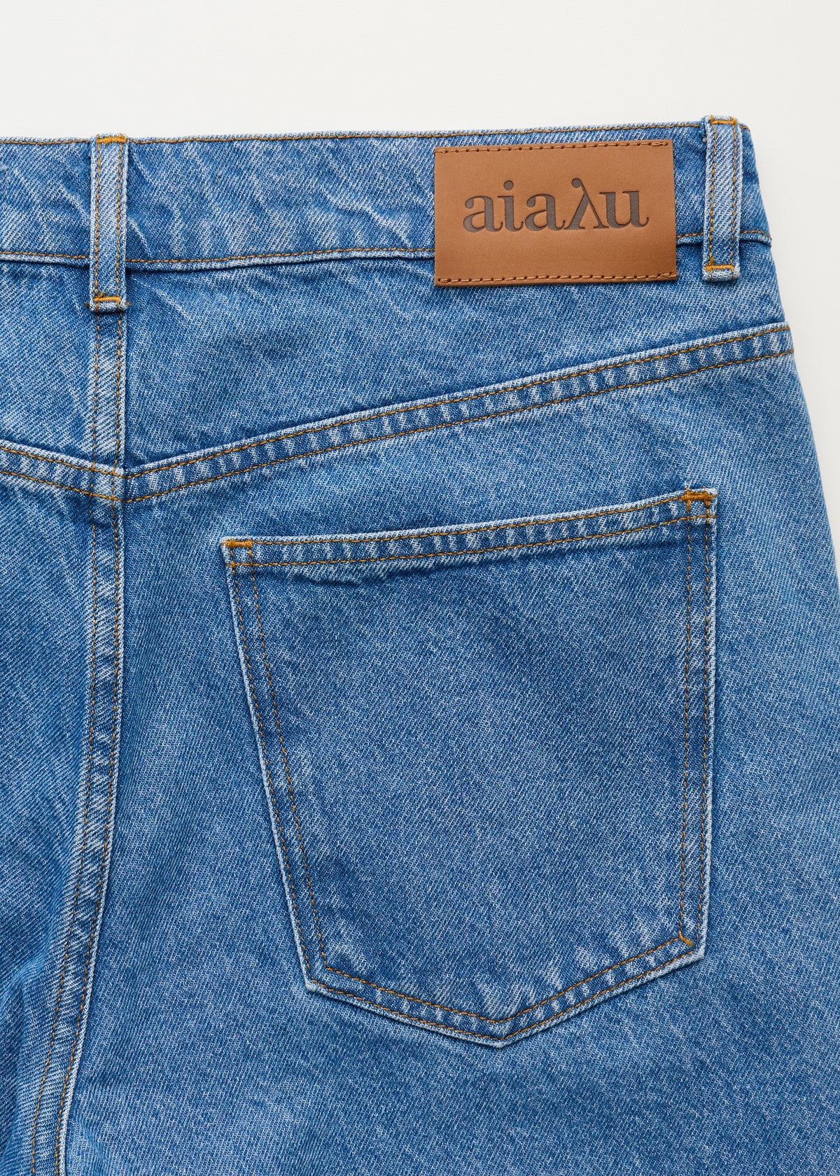Cooper highwaist straight jeans | Clear blue Jeans aiayu