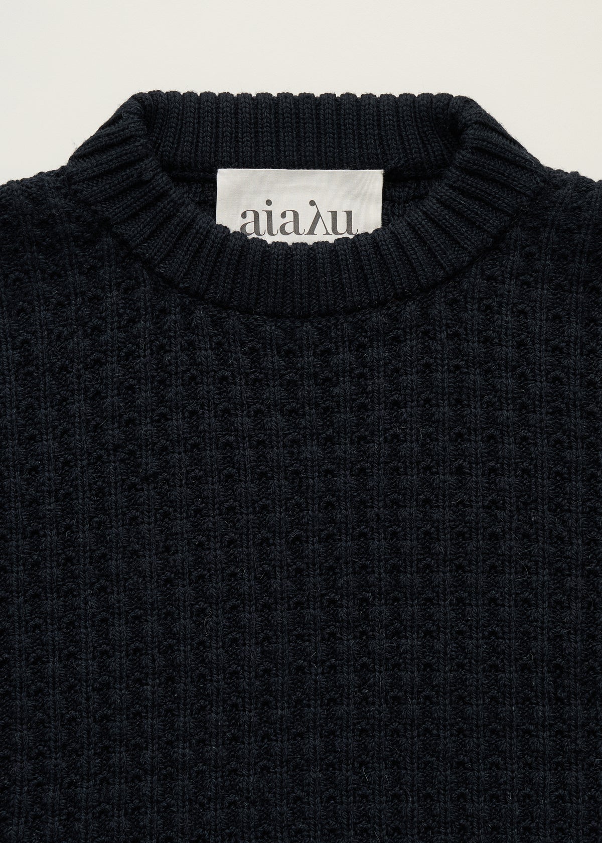 Eamon sweater – highland wool | Black navy Sweater aiayu