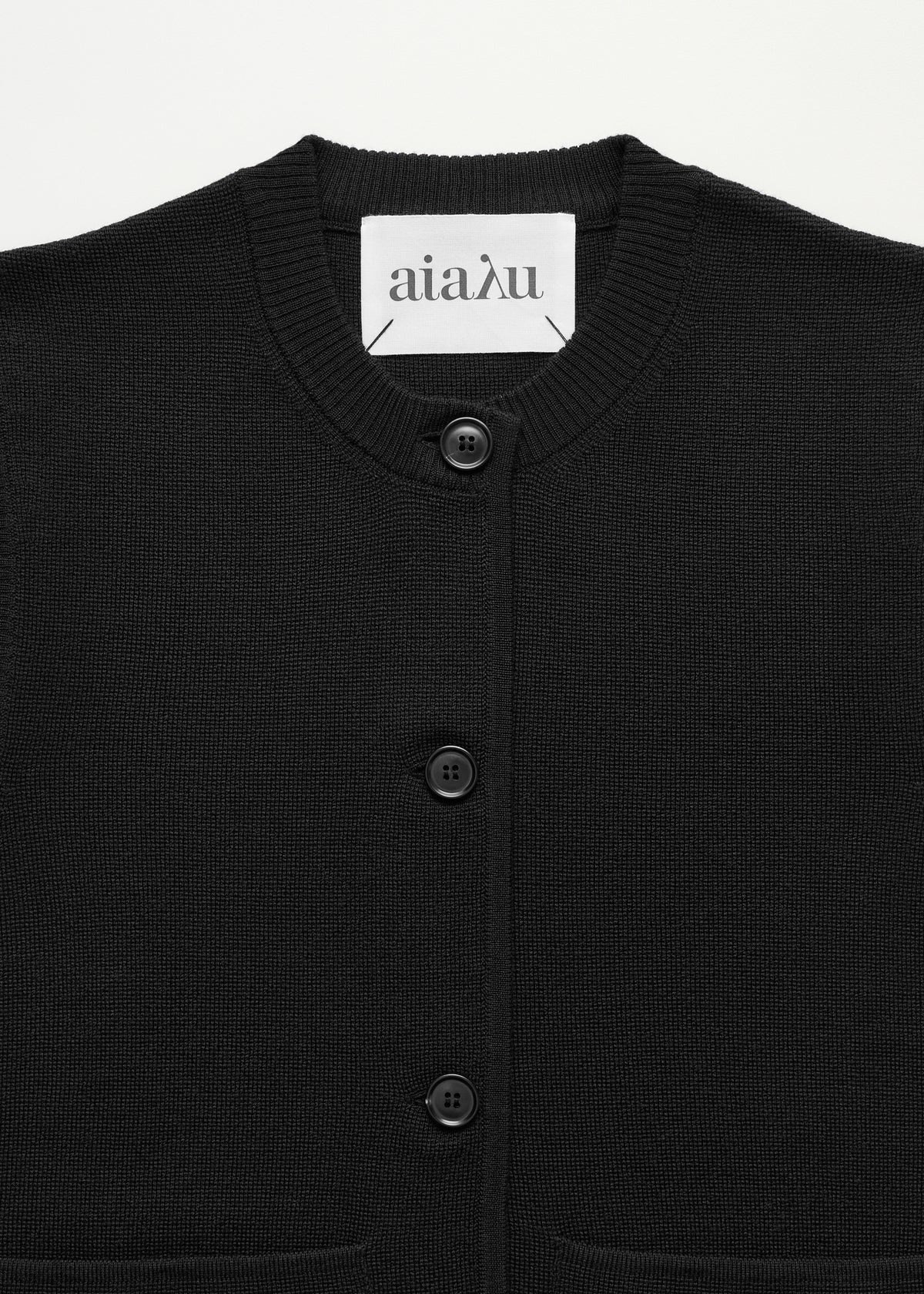 Elva vest – merino wool | Black Vest aiayu