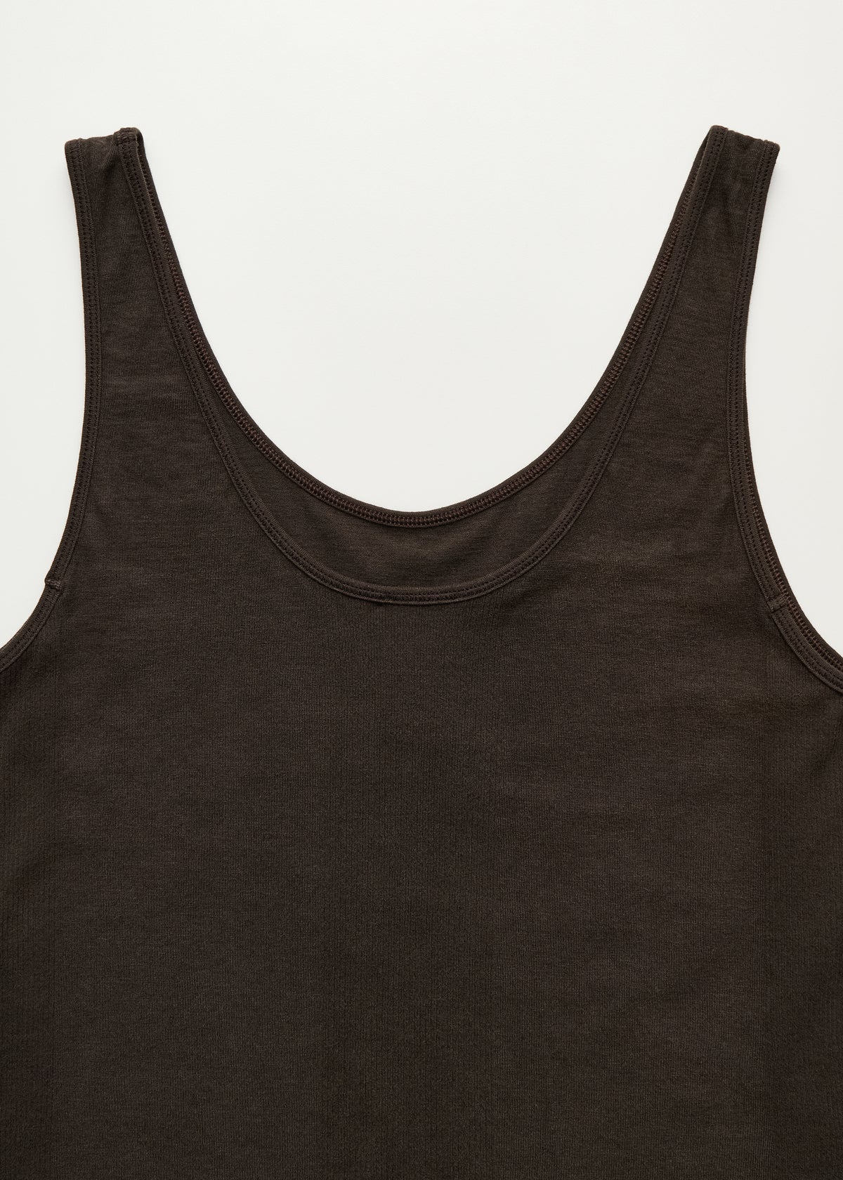 Gentle tank – cotton cashmere blend | Dark brown Top aiayu