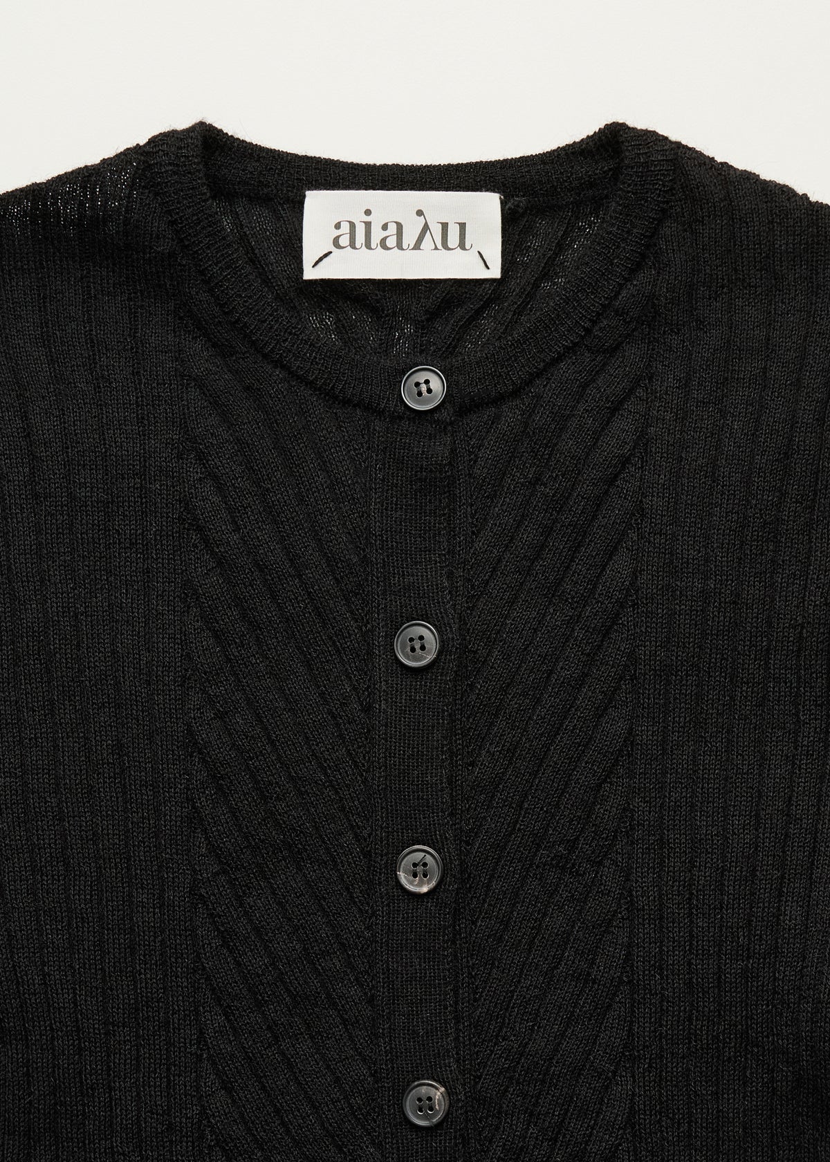 Hira cardigan – llama | Black Cardigan aiayu