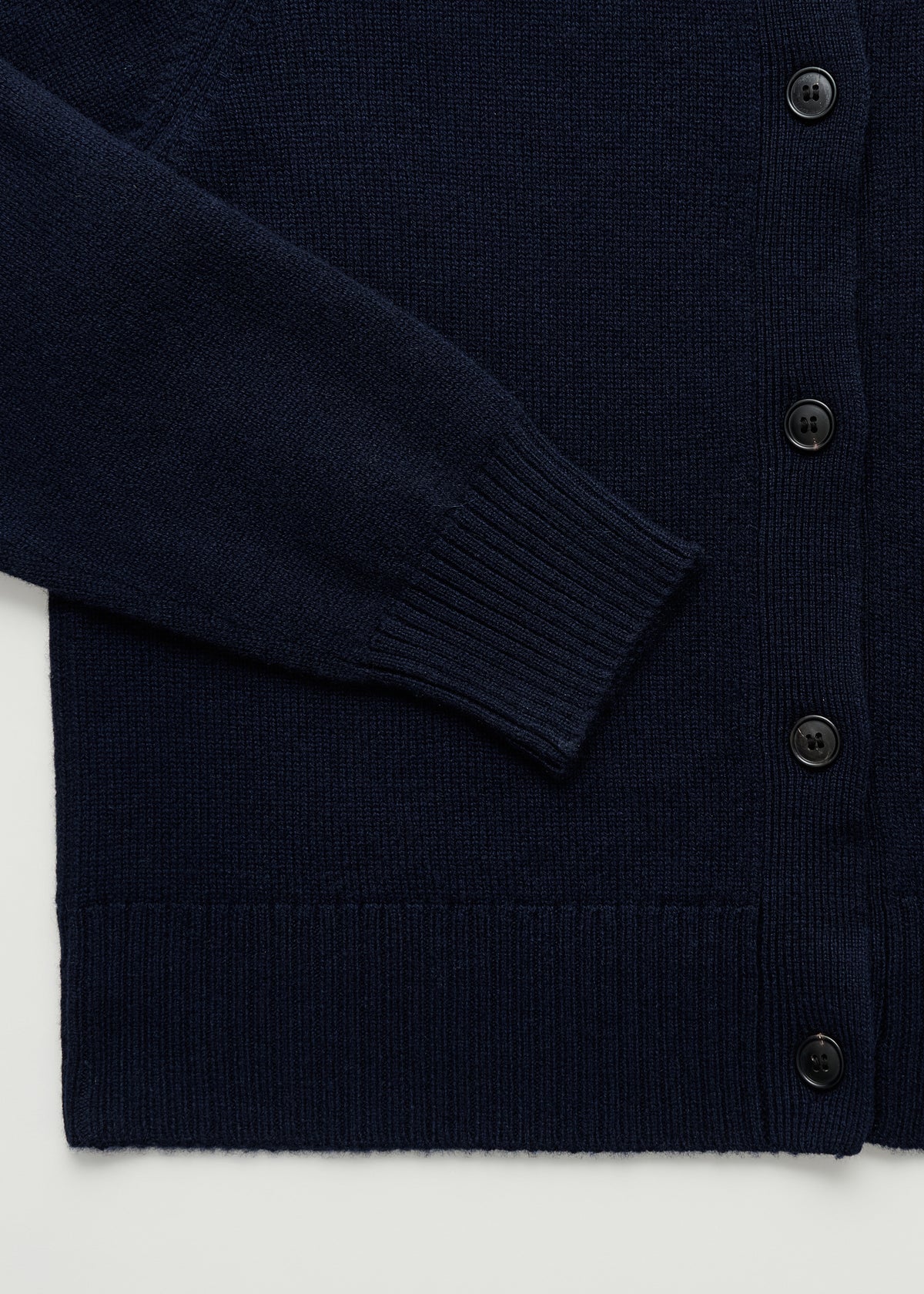 Ingolf cardigan – cashmere | Black blue Cardigan aiayu