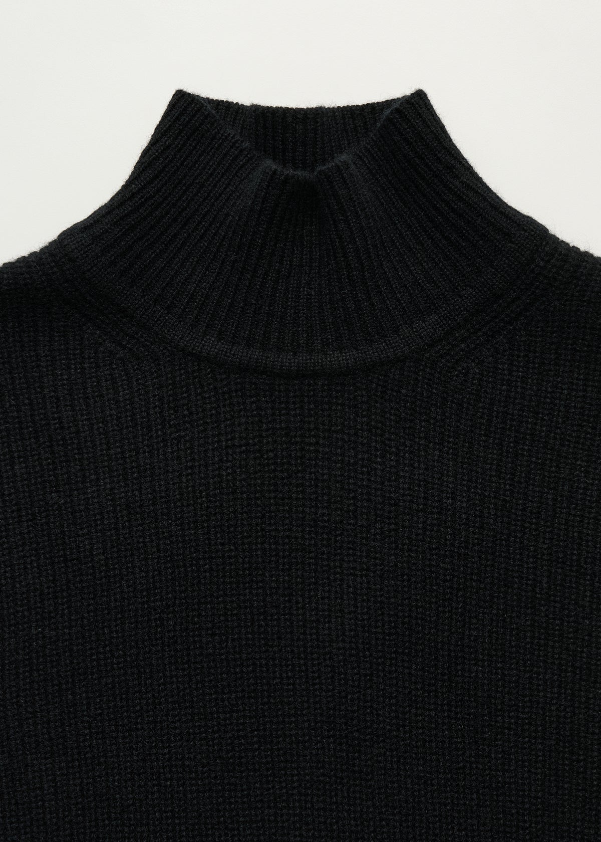 Jaxon sweater – cashmere | Black Sweater aiayu