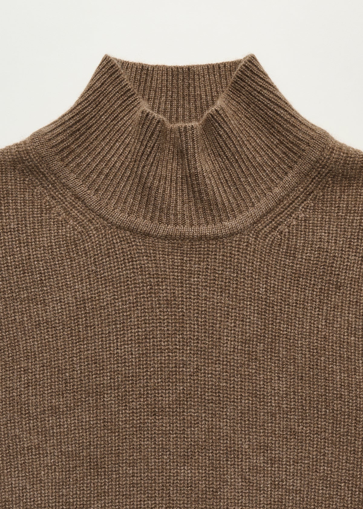Jaxon sweater – cashmere | Pure dark brown Sweater aiayu