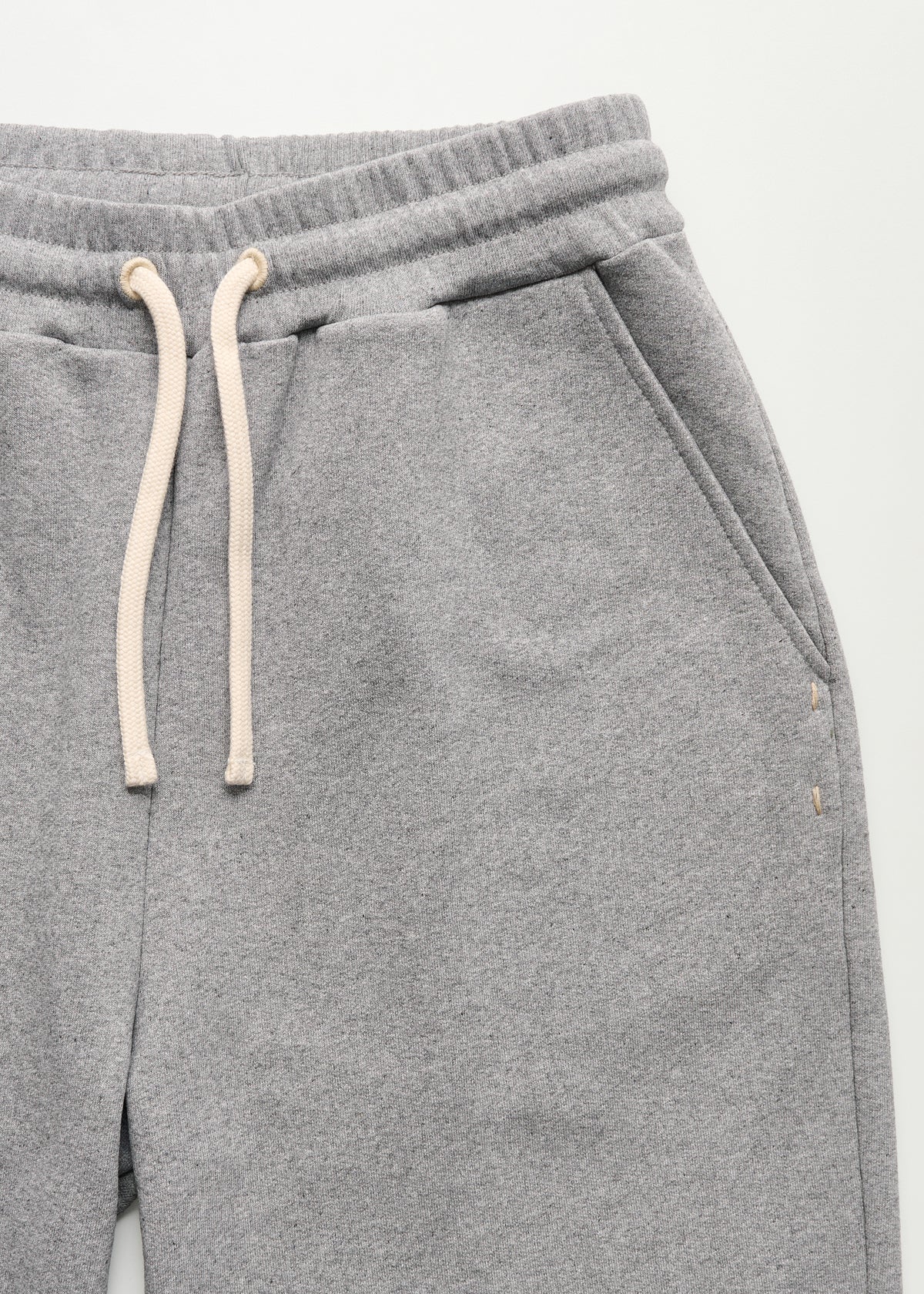 Stitched circular sweatpant | Grey melange Pant aiayu