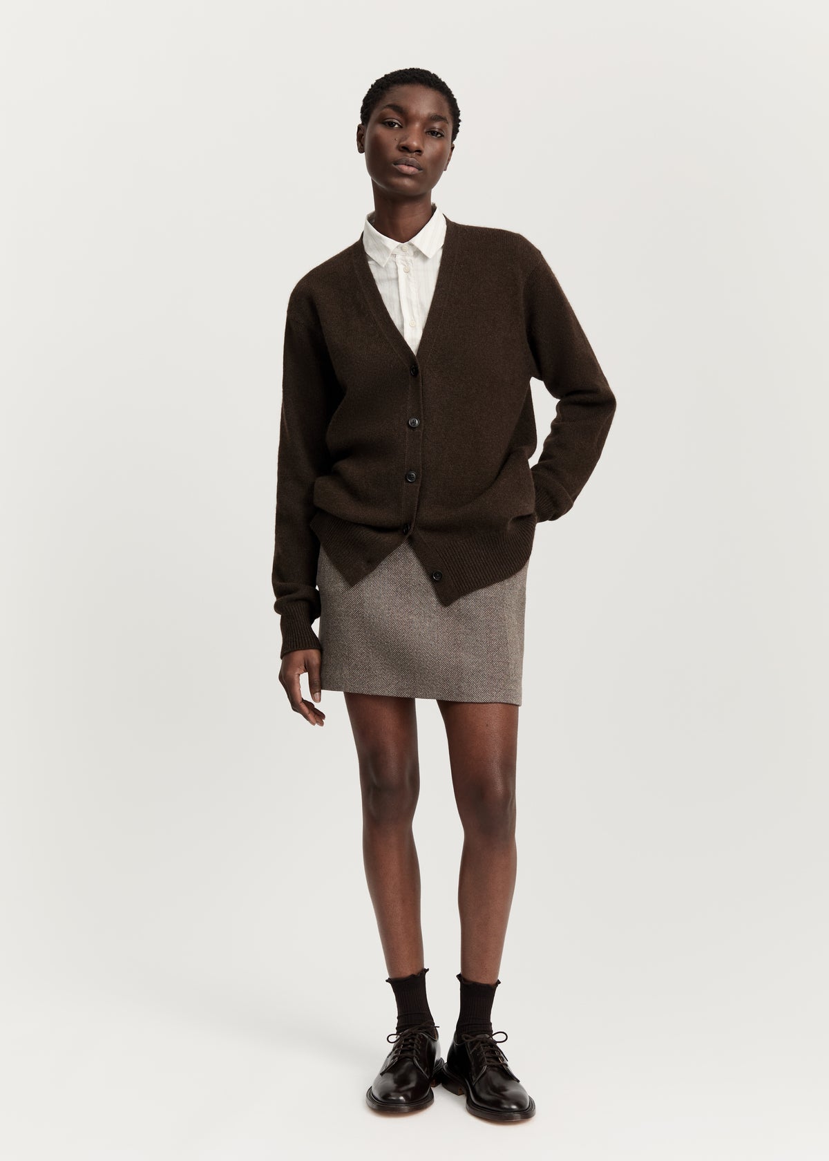 Alexa cardigan – yak | Pure dark brown Cardigan aiayu
