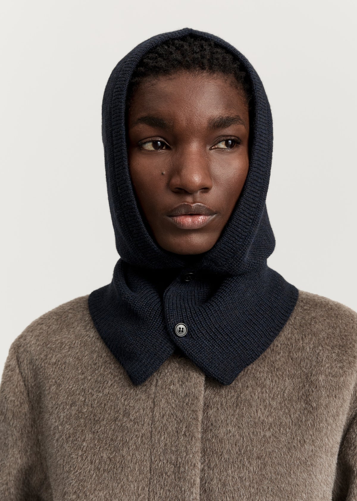 Cindy balaclava – pure llama | Nero Navy Hat aiayu