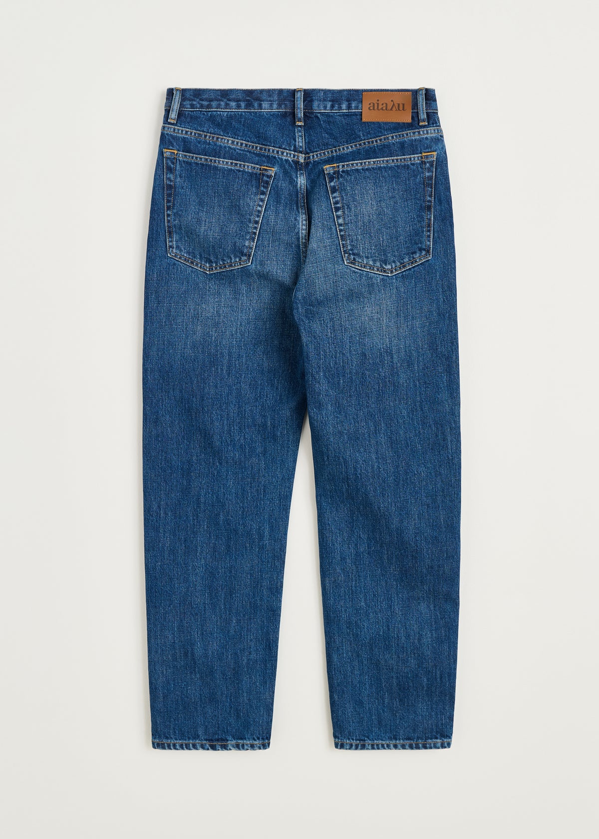 Collin midwaist relaxed jeans | Worn blue Jeans aiayu