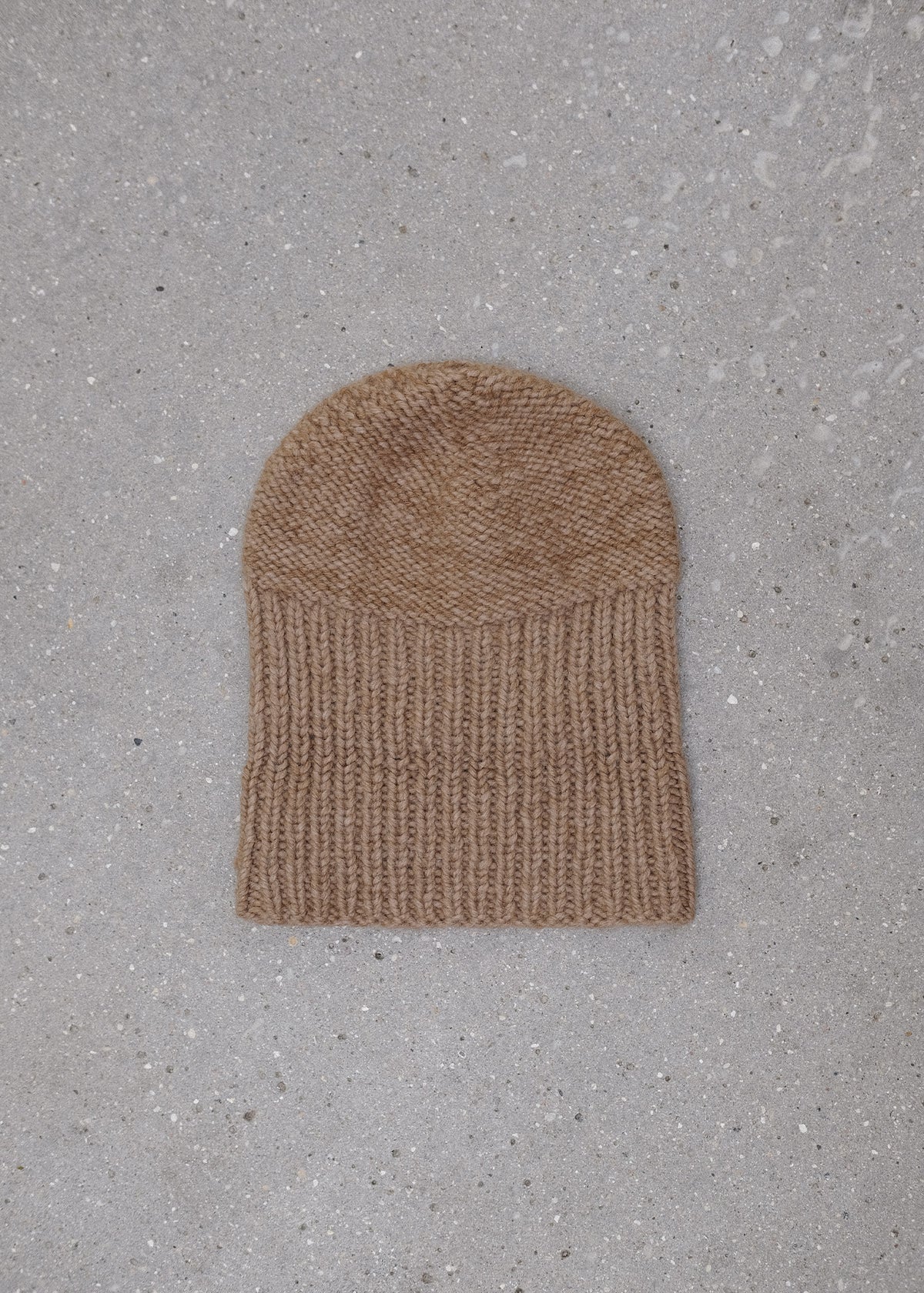 Paola beanie – strikkeopskrift | Multi Sample/The market aiayu