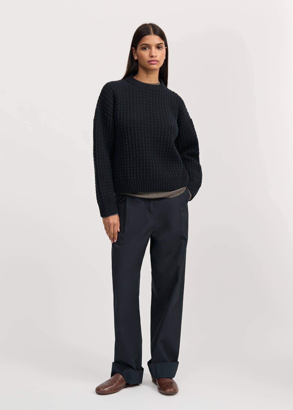 Eamon sweater – highland wool | Black navy Sweater aiayu