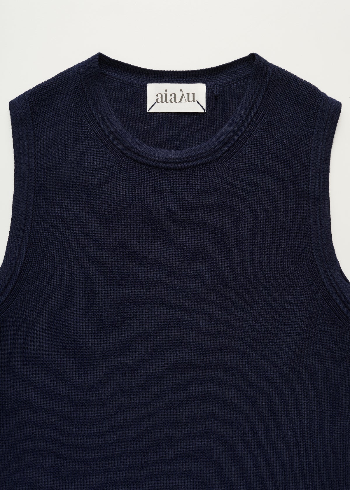 Aaesha top | Navy Top aiayu