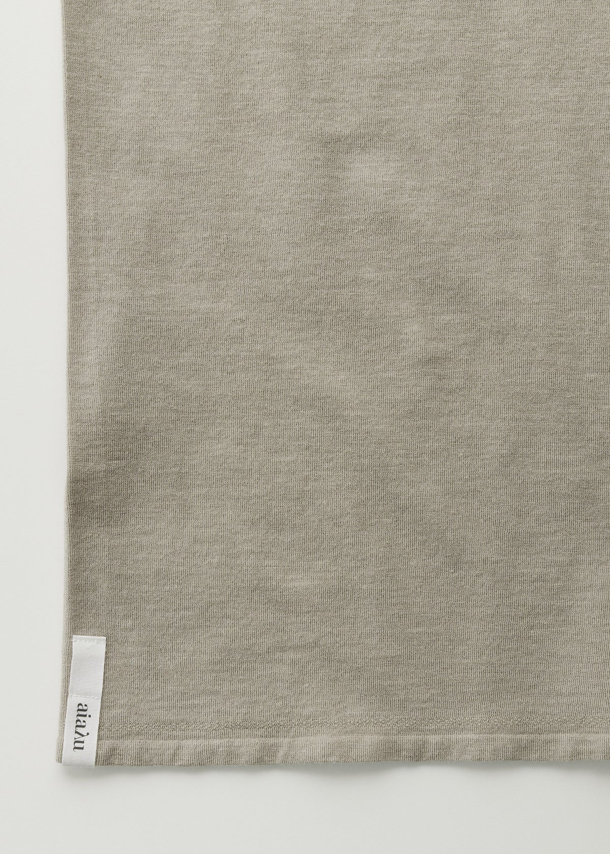 Gentle tee – cotton cashmere blend | Grey Blouse aiayu