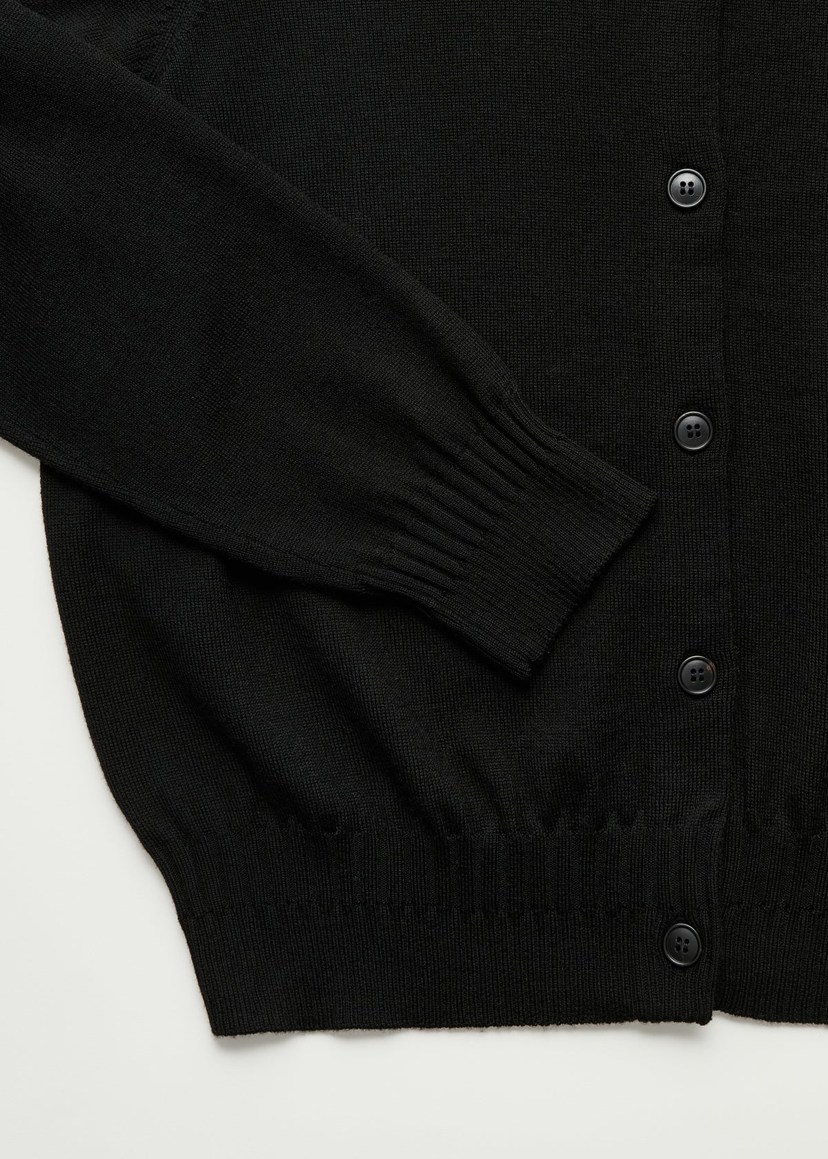 Hariza cardigan – merino wool | Black Cardigan aiayu