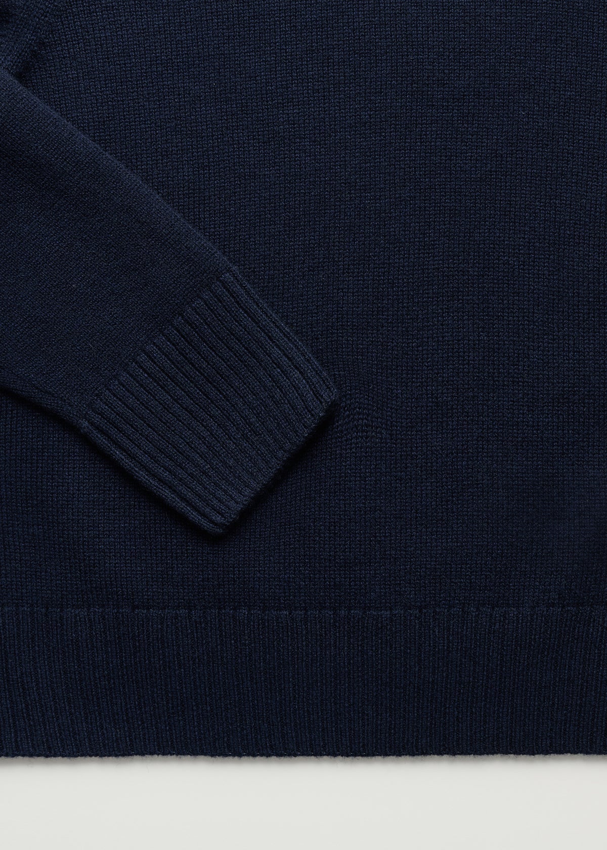 Inga sweater – cashmere | Black blue Sweater aiayu