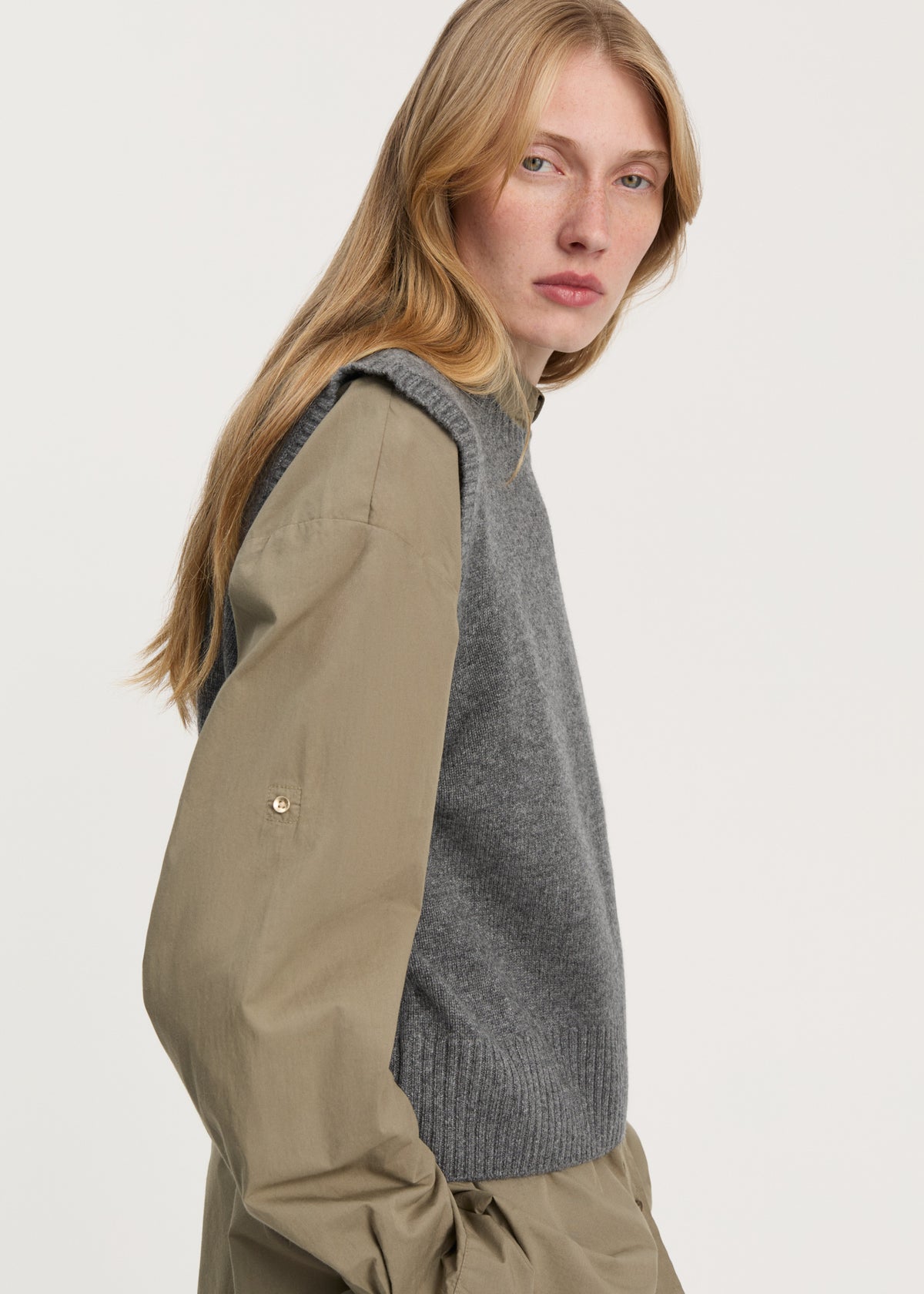 Ingeborg vest – cashmere | Stormy Vest aiayu