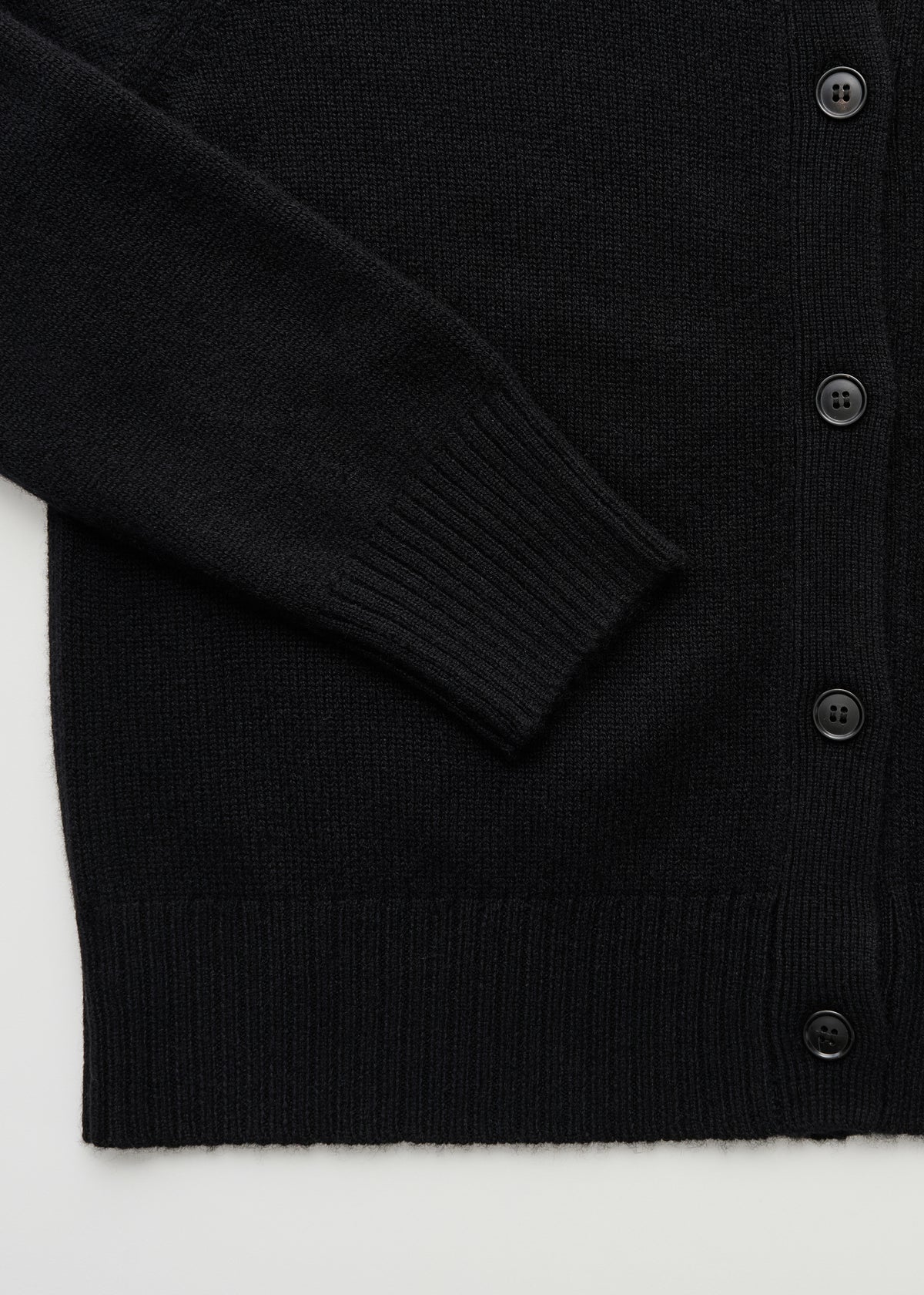 Ingolf cardigan – cashmere | Black Cardigan aiayu