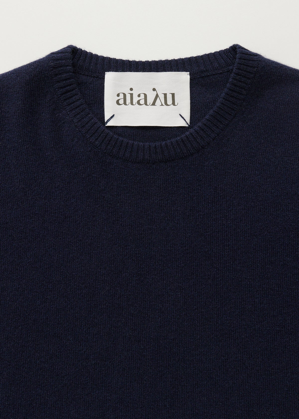 Leonardo sweater – pure cashmere | Black Blue Sweater aiayu