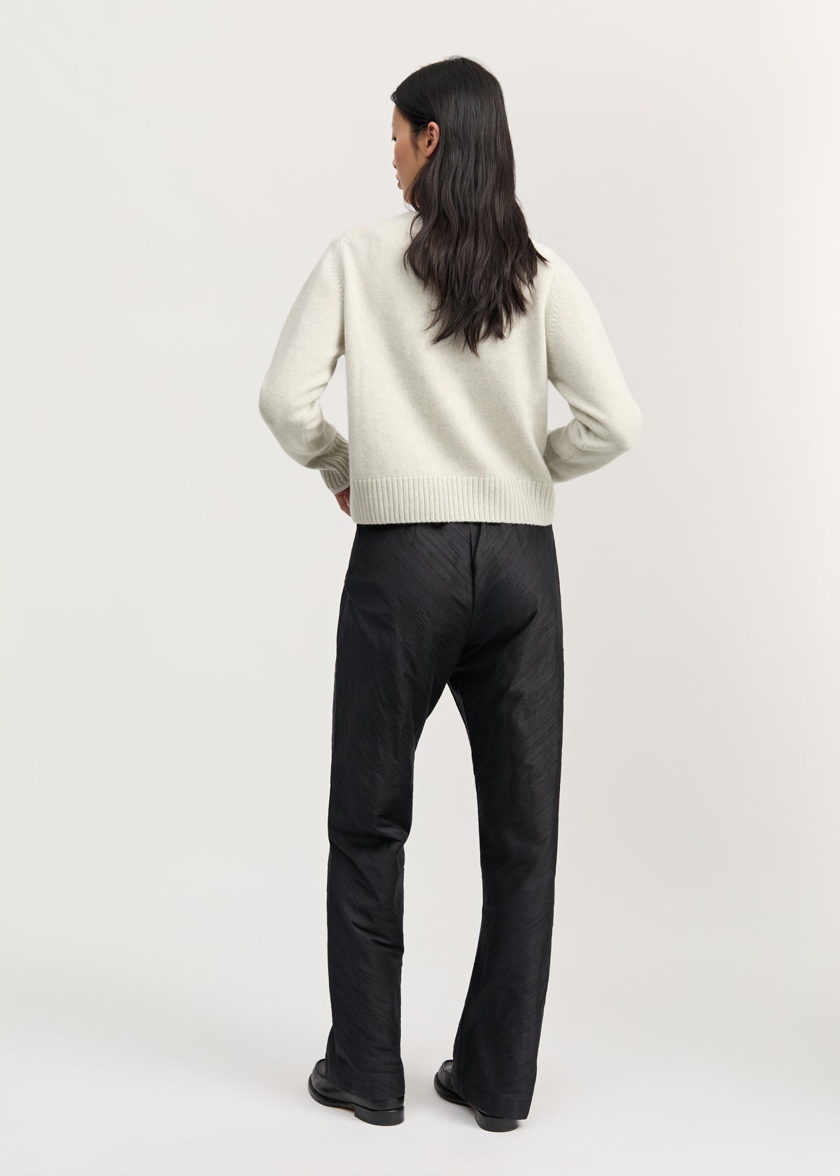 Mara pant silk | Black navy Pants aiayu