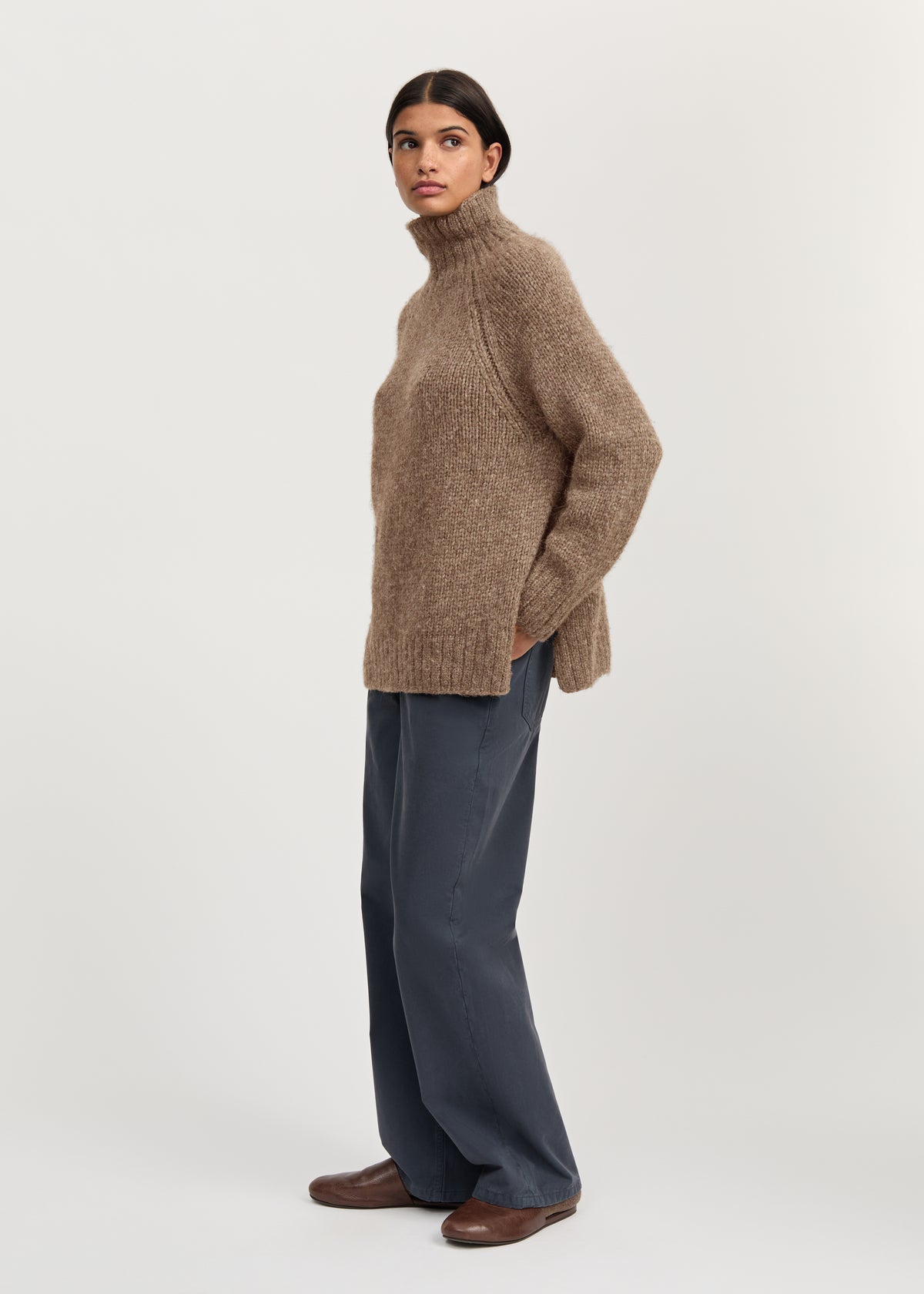 Mechera sweater – llama | Pure brownie Sweater aiayu