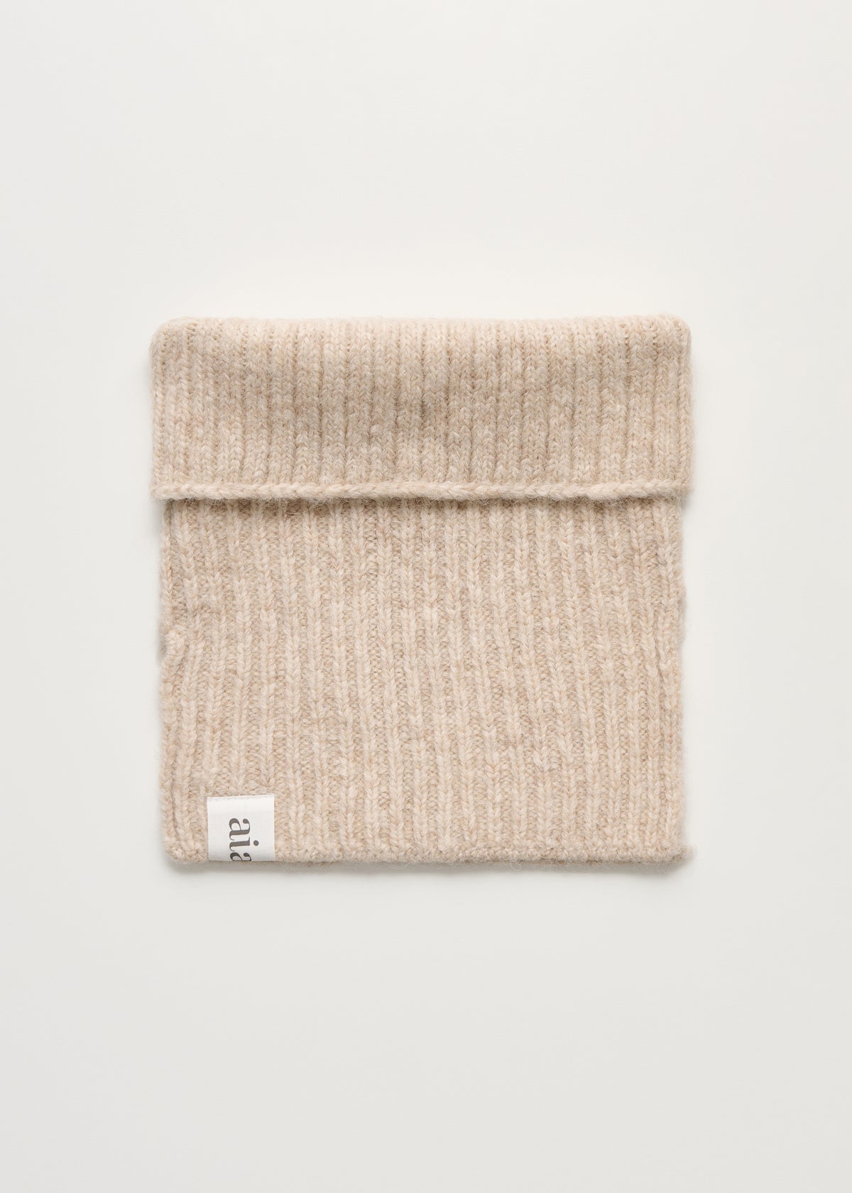Nellie neck warmer – llama | Pure beige Scarf aiayu