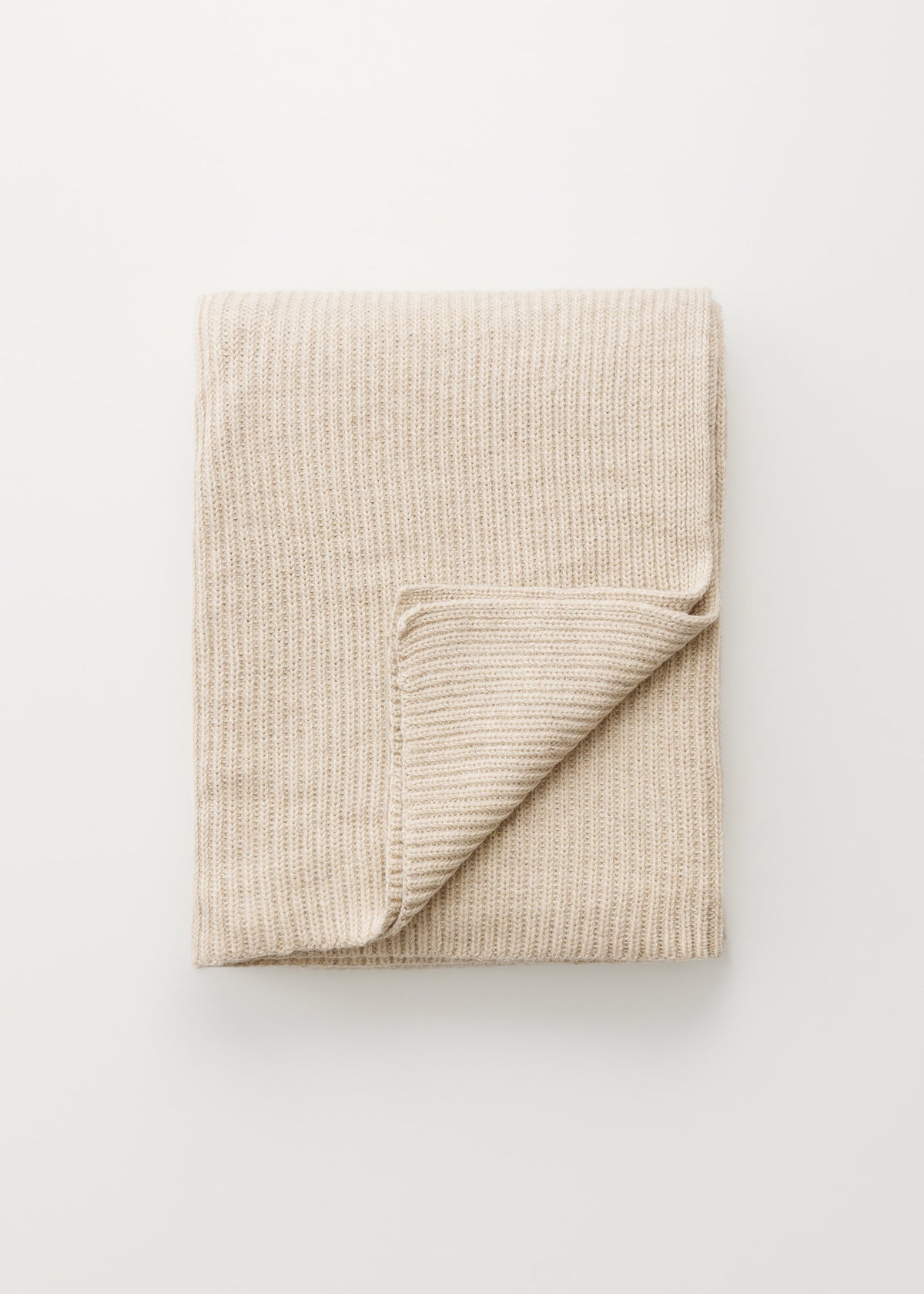 Tito llama wool throw - 130x160 | Albicant Throw aiayu
