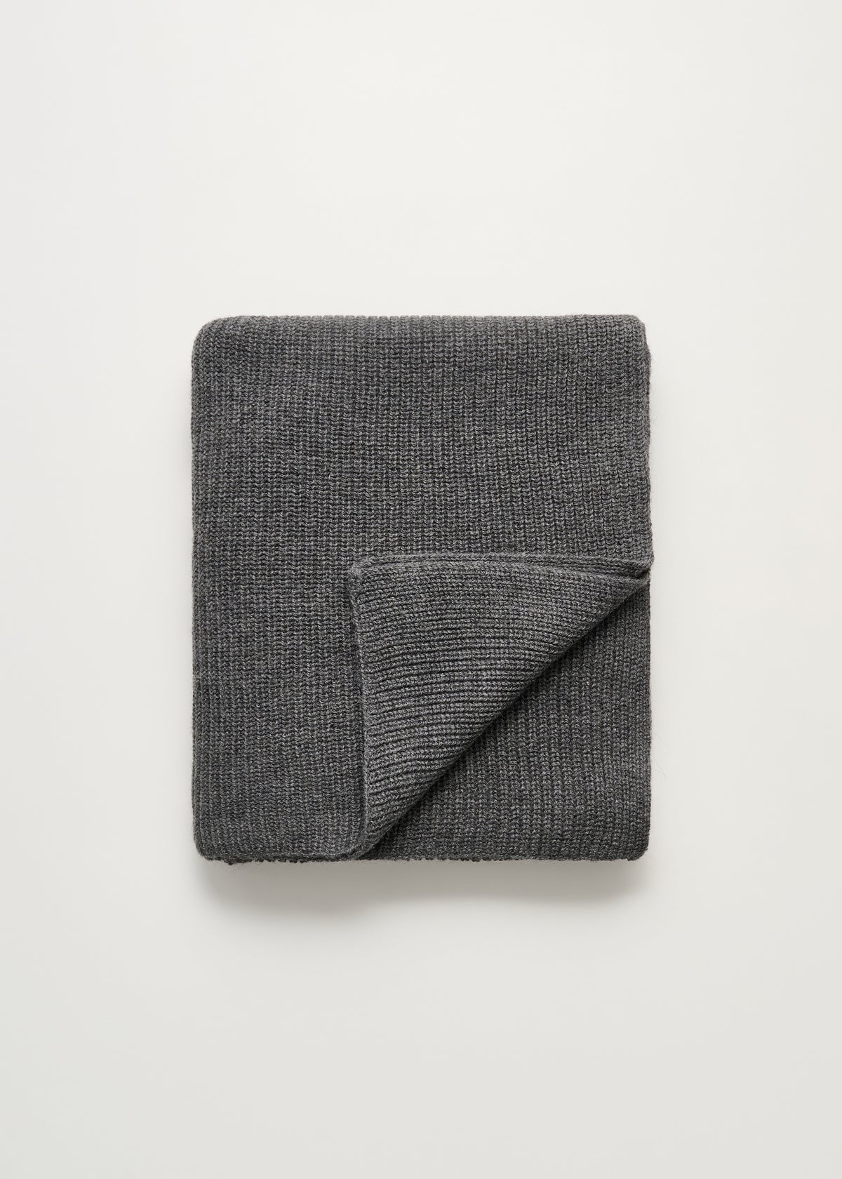 Tito llama wool junior throw - 70x90 | Pure stormy Throw aiayu